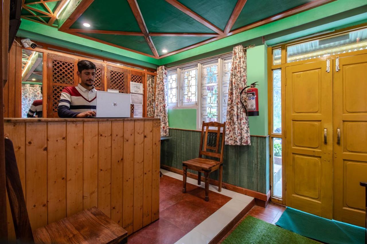 Hotel Little Silver Pahalgām Eksteriør bilde