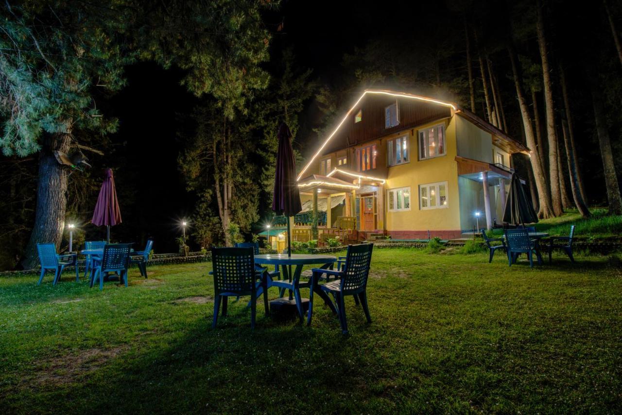 Hotel Little Silver Pahalgām Eksteriør bilde