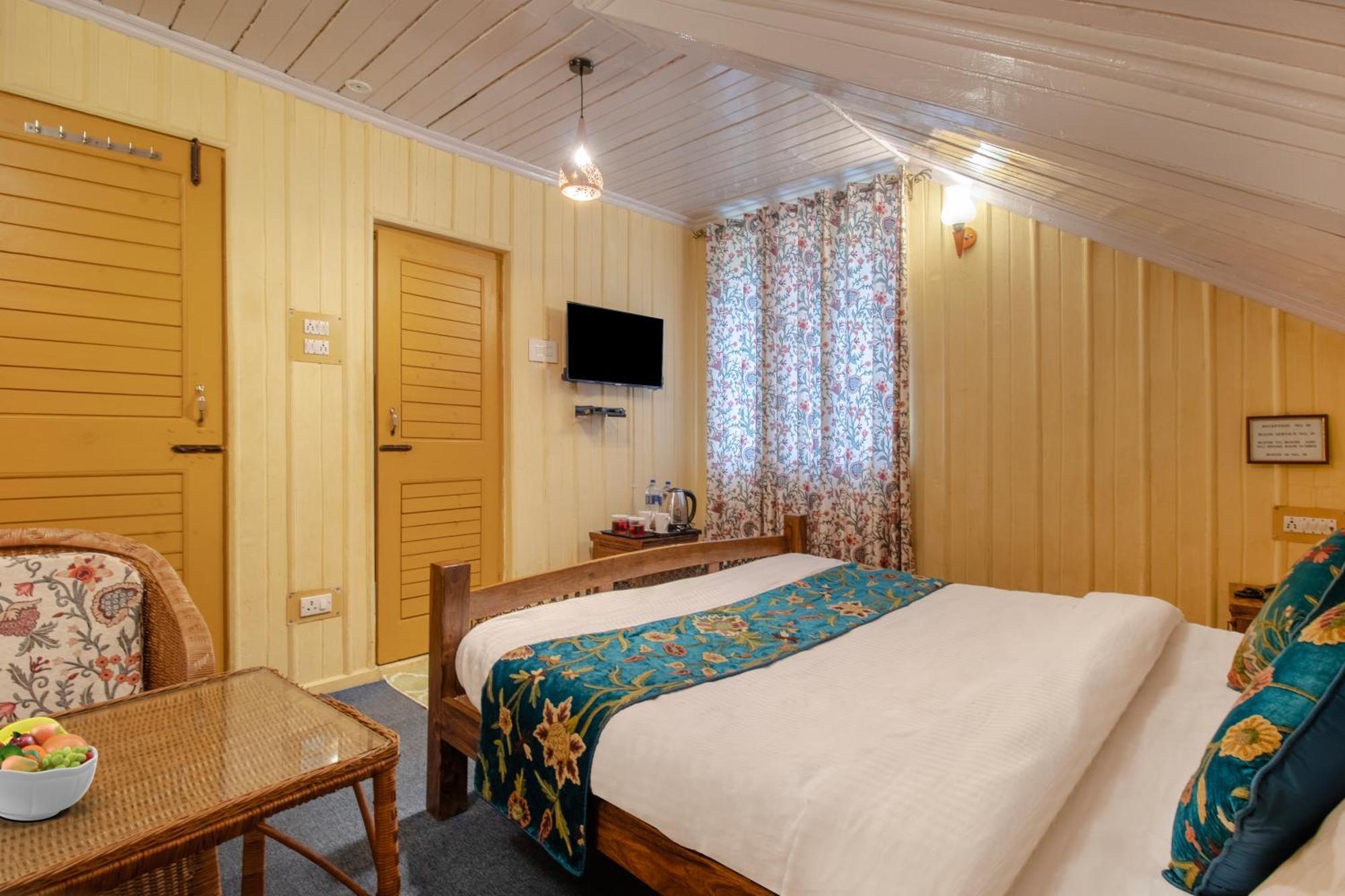 Hotel Little Silver Pahalgām Eksteriør bilde