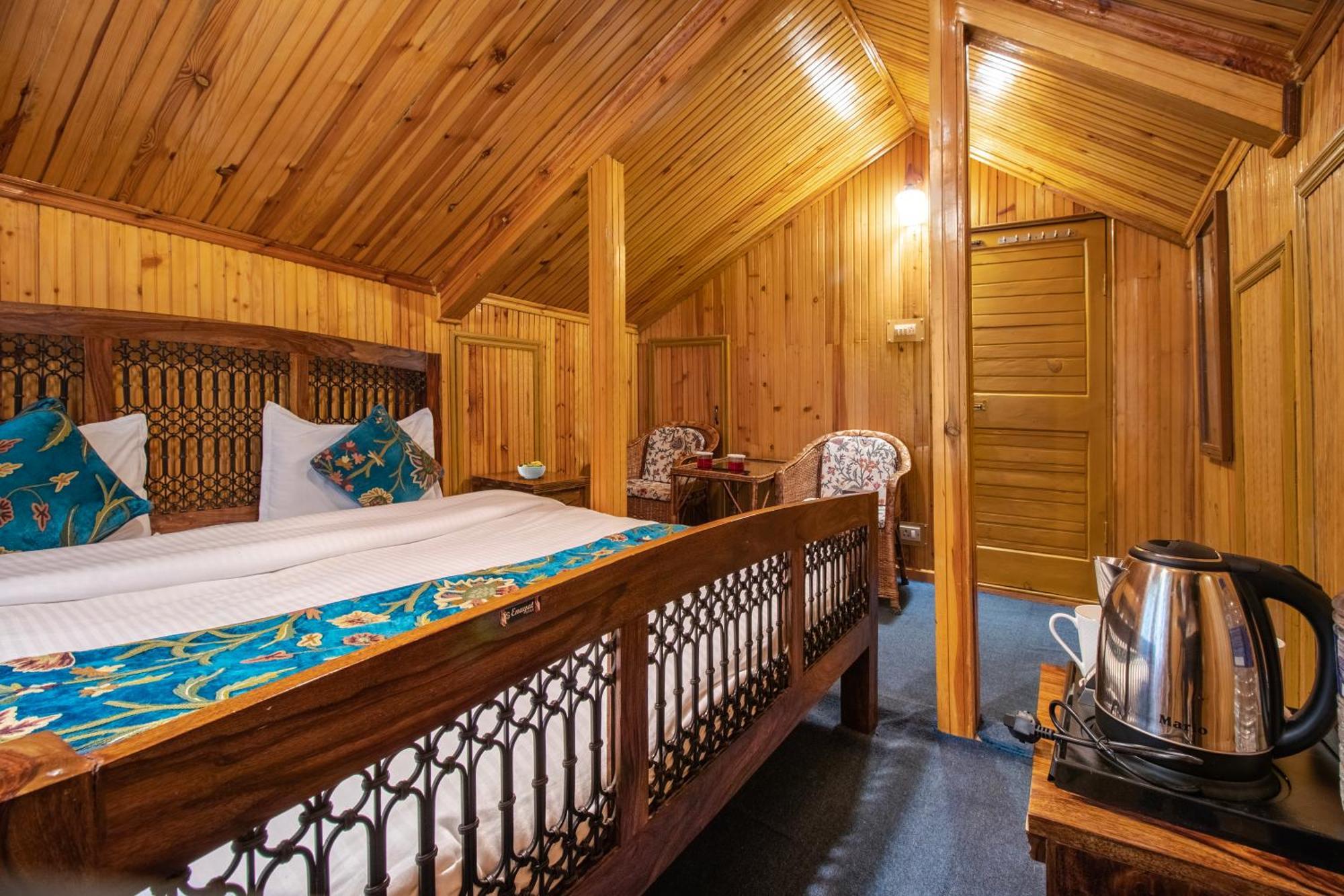 Hotel Little Silver Pahalgām Eksteriør bilde